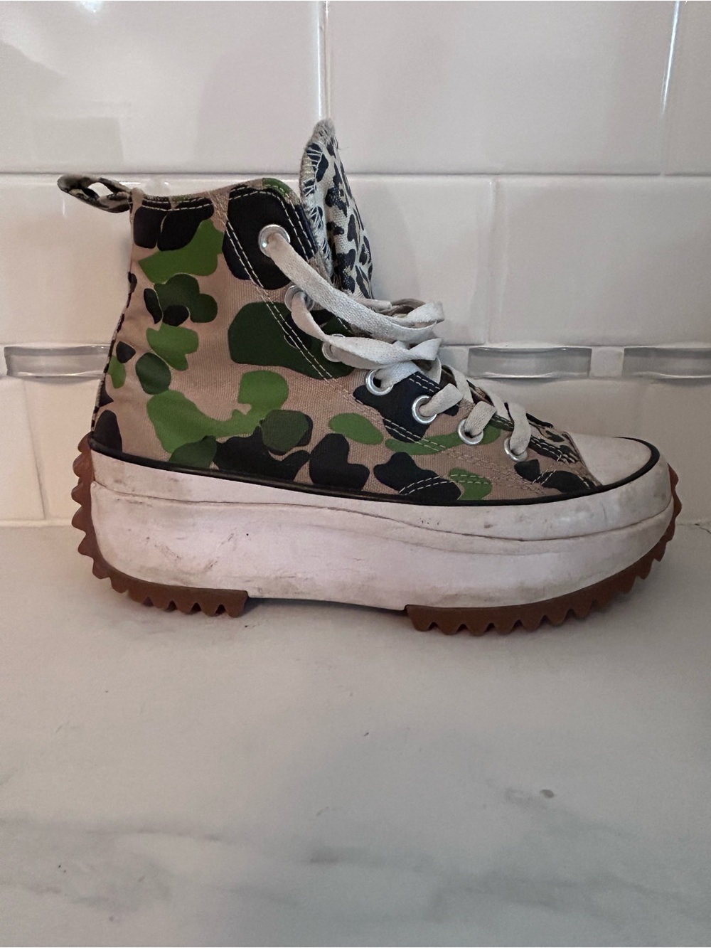 Converse High-Top Platform Camouflage Sneakers - Green Camo.